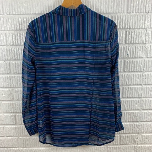 CAbi Limited Edition Alex Button Down 3330 XS - Picture 6 of 7